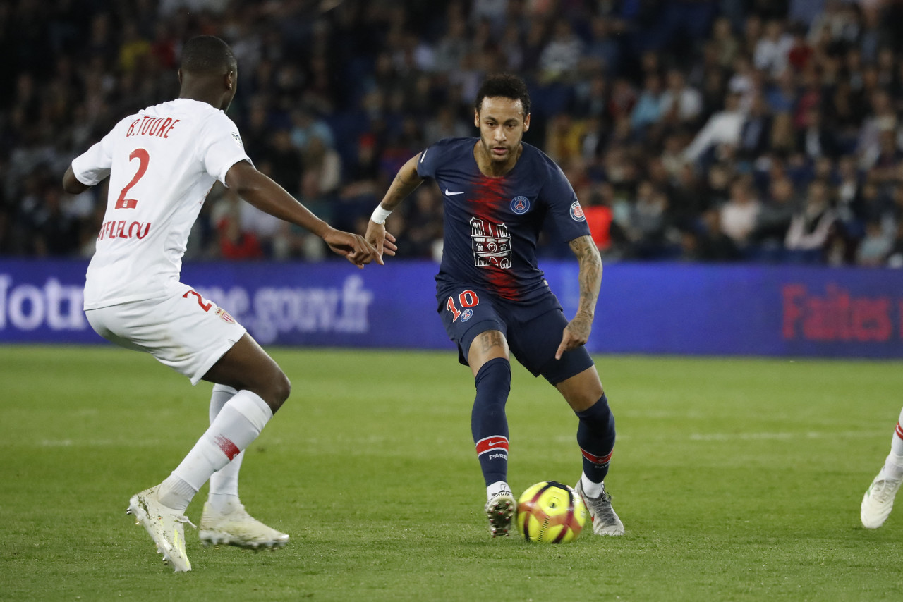 员工不满二手平台纵容游戏机倒卖 降薪百万选择离职