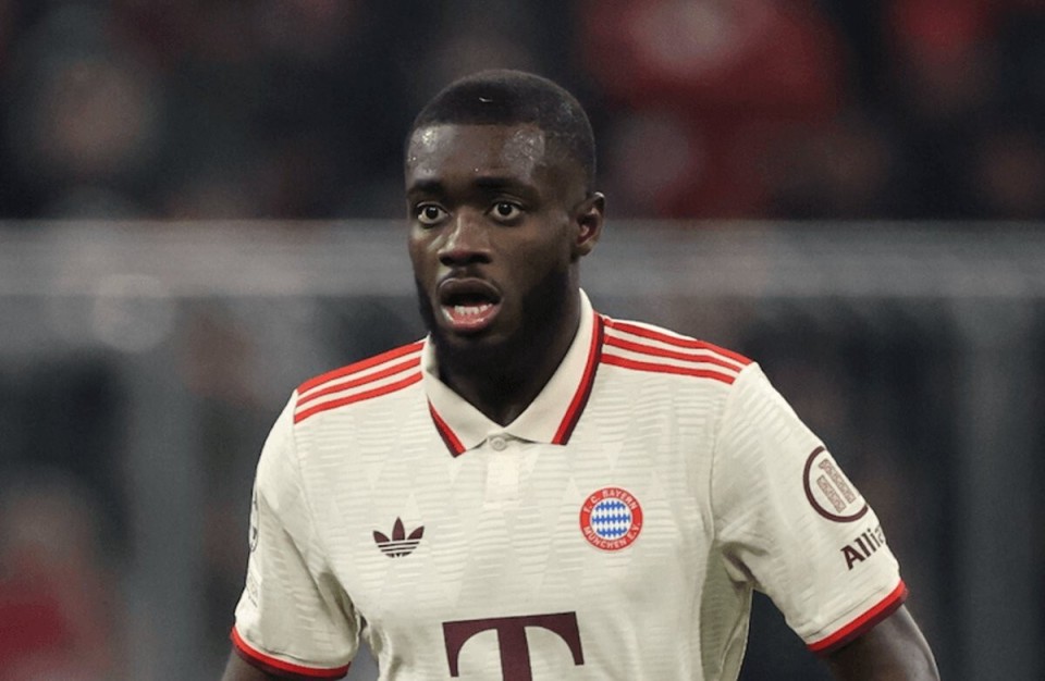 海外月收8000万的二次元模拟经营，国服上线首日冲上榜单第一