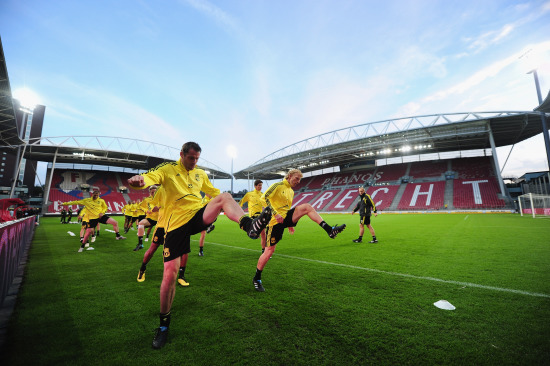 《怪物猎人：崛起》牙兽“青熊兽”介绍 屑猎人被熊虐