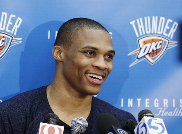 ＂胜不足喜：辽篮险胜的背后，藏着季后赛的隐忧